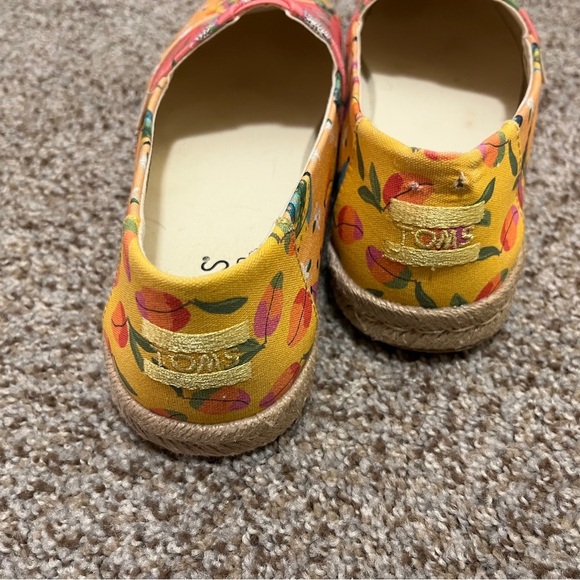 Toms Pink and Orange Espadrilles Vibrant Floral Slip-On - Picture 7 of 8